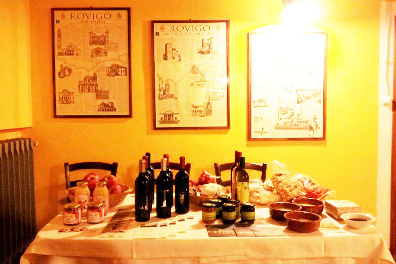 PO DELTA,NATURAL PARK,SWIMMING POOL, APARTMENT RENTAL, RENT,SUMMER,EXPO 2015, BIKE,HORSE RIDING,RIVER,AGRITOURISM (1)